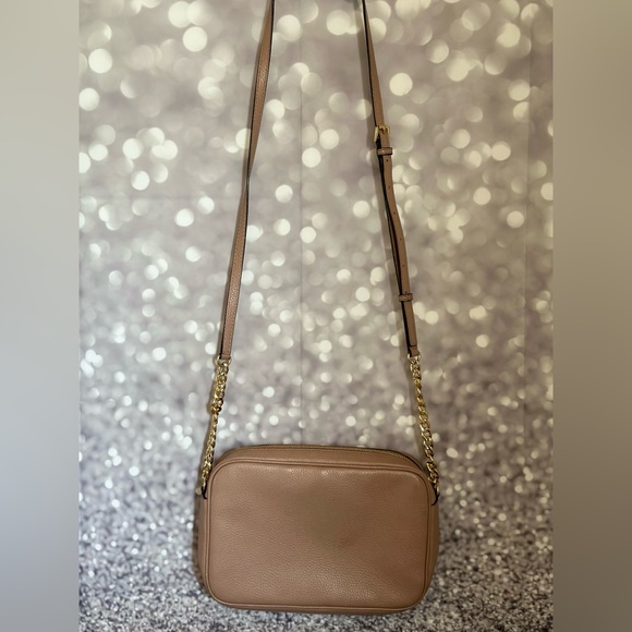 SOLD Dusty Pink Michael Kors Crossbody - Picture 5 of 5